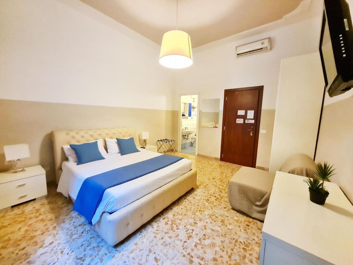 Sweet Life Guesthouse โรม ภายนอก รูปภาพ