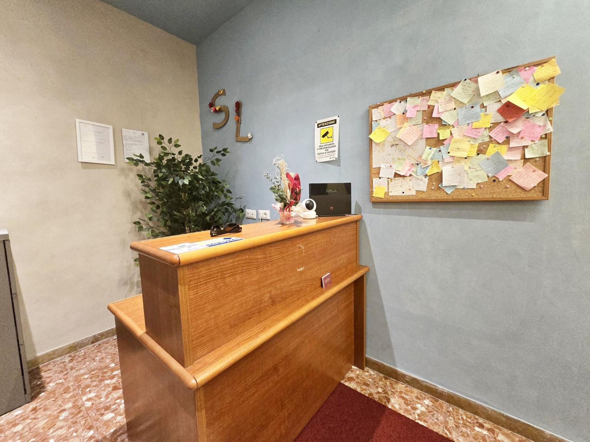 Sweet Life Guesthouse โรม ภายนอก รูปภาพ