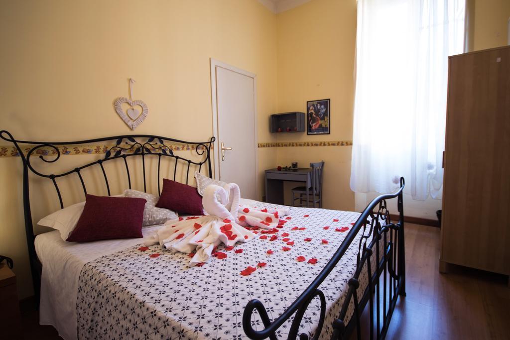 Sweet Life Guesthouse โรม ภายนอก รูปภาพ