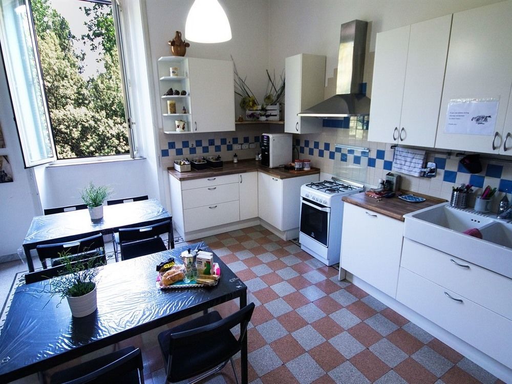 Sweet Life Guesthouse โรม ภายนอก รูปภาพ